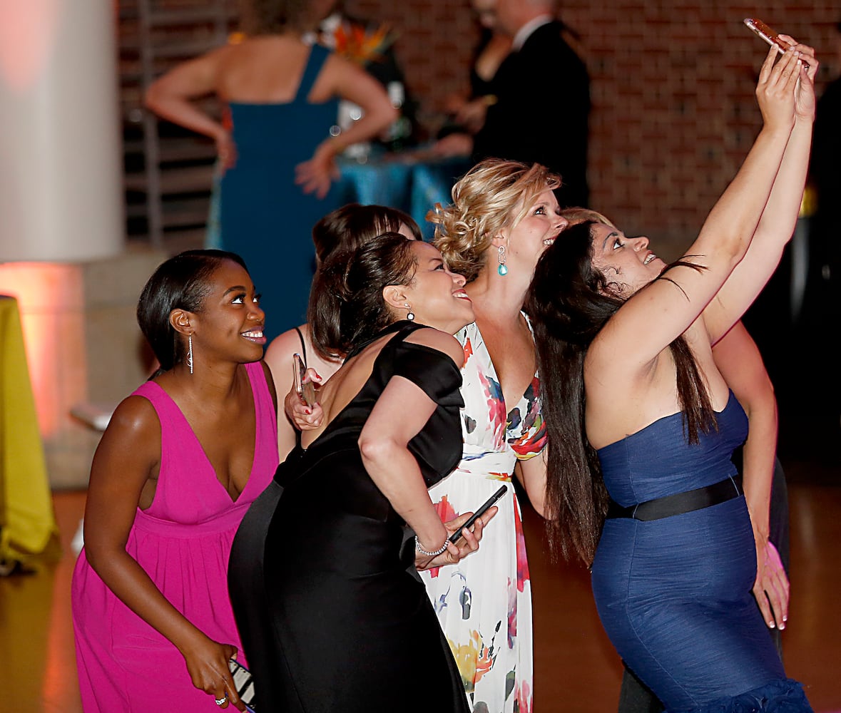 PHOTOS: Art Ball 2018, Dayton’s red carpet night