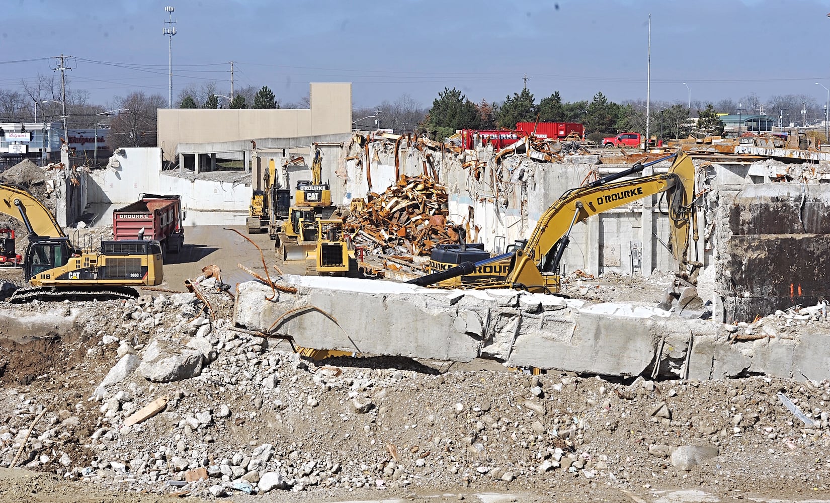 PHOTOS: Demoltion of Good Sam Hospital