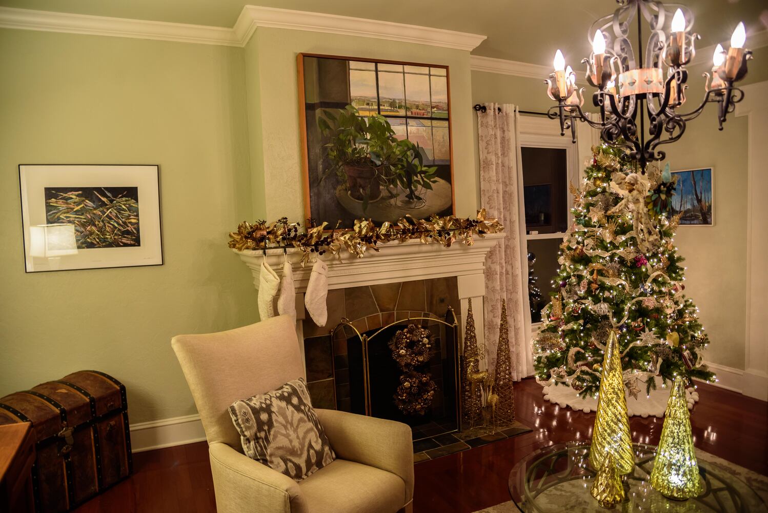 McPherson Town Holiday Home Tour
