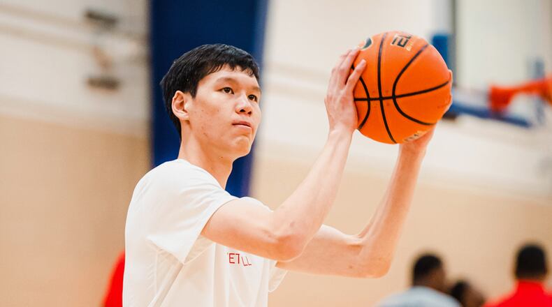 Mike Sharavjamts in practice with Dayton in the summer of 2022. Photo by Joey Tampone