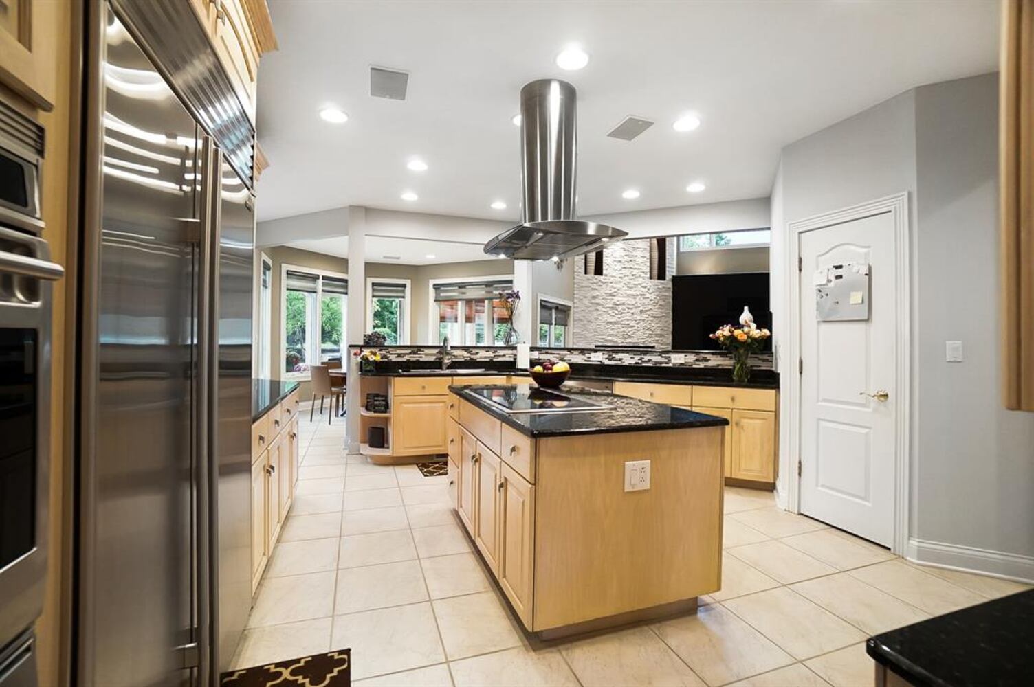Photos: $1M luxury home listed has waterfall, swimming pool and kitchen to die for