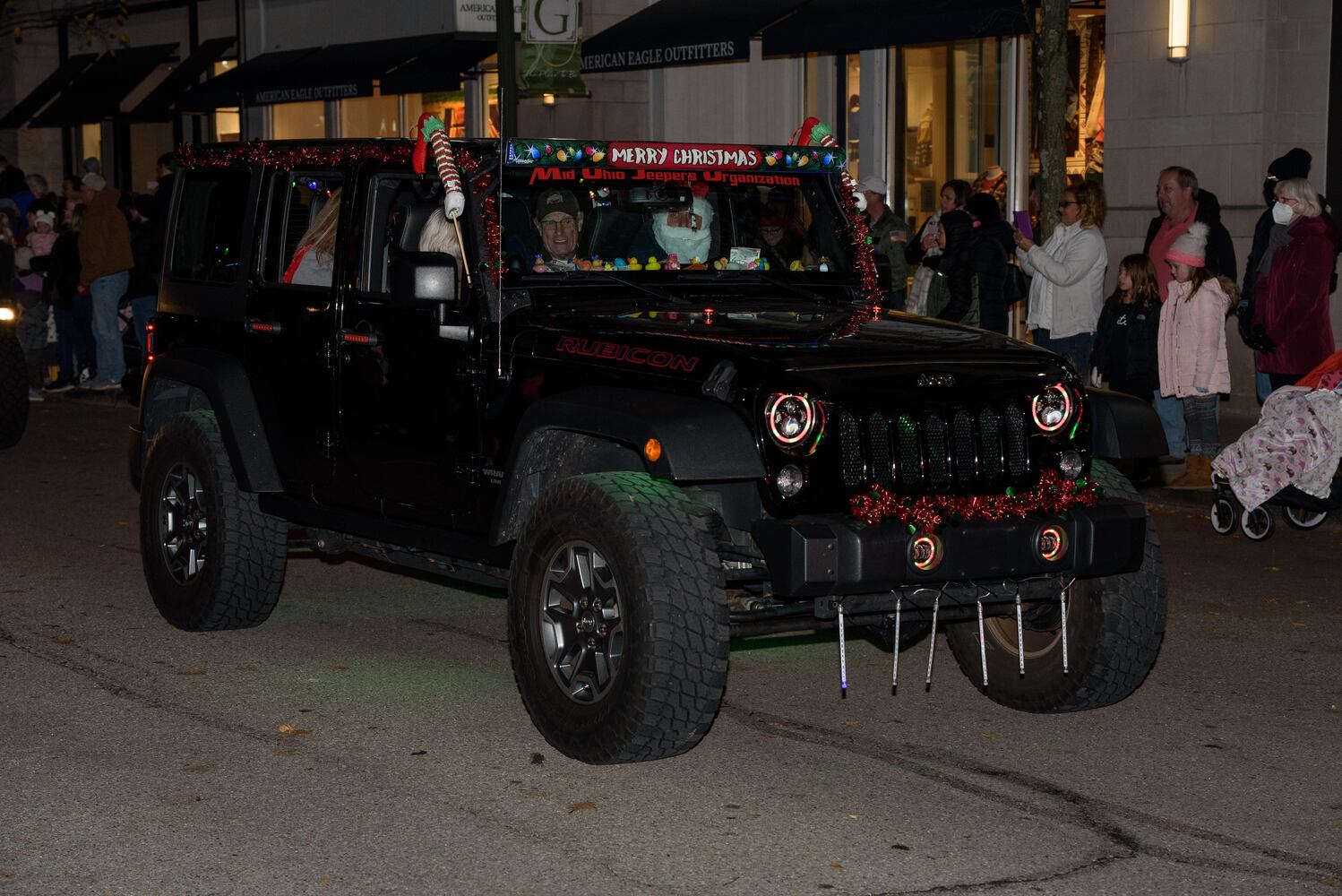 PHOTOS: Did we spot you at The Greene’s Christmas Tree Lighting and Santa Arrival Parade?