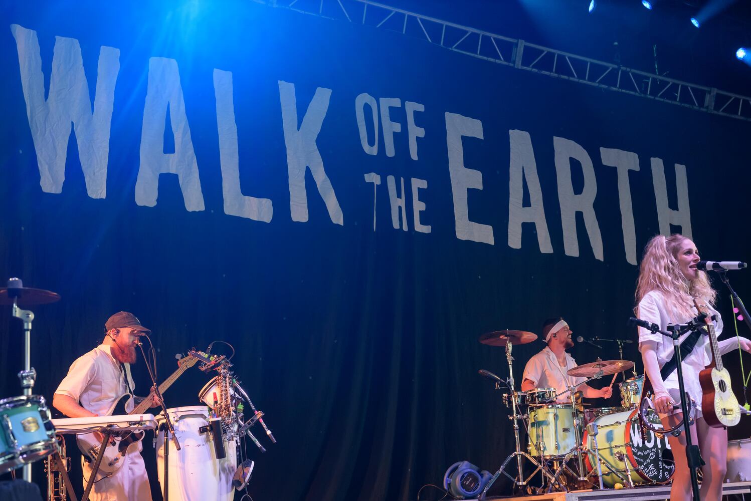 PHOTOS: Lindsey Stirling with Walk Off The Earth & Nya live at Rose Music Center