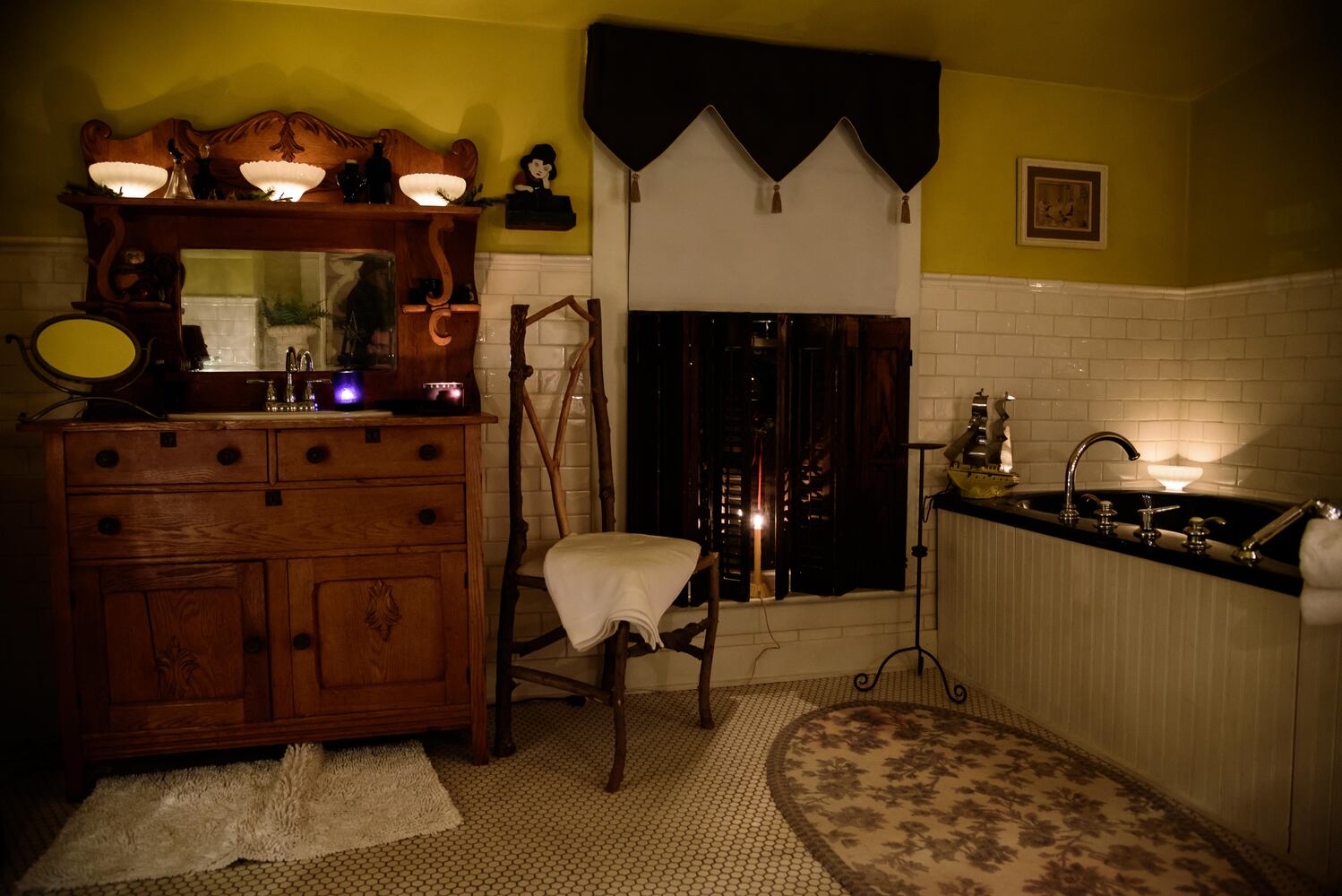 PHOTOS: Take a look inside stunning Oregon District homes decorated for its annual Candlelight Holiday Tour