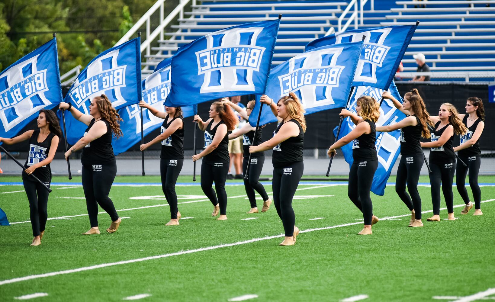 Hamilton Big Blue Football beats Anderson