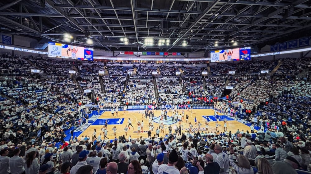 Dayton and Saint Louis warm up before a game on Friday, Jan. 30, 2026, at Chaifetz Arena in St. Louis, Mo. David Jablonski/Staff