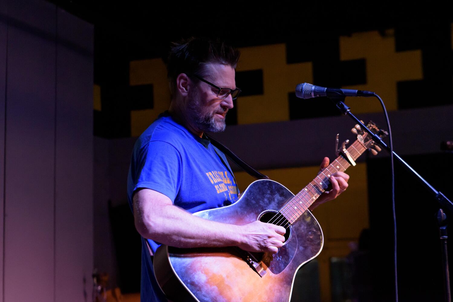 PHOTOS: Toad the Wet Sprocket’s Glen Phillips plays sold-out show at Yellow Cab Tavern