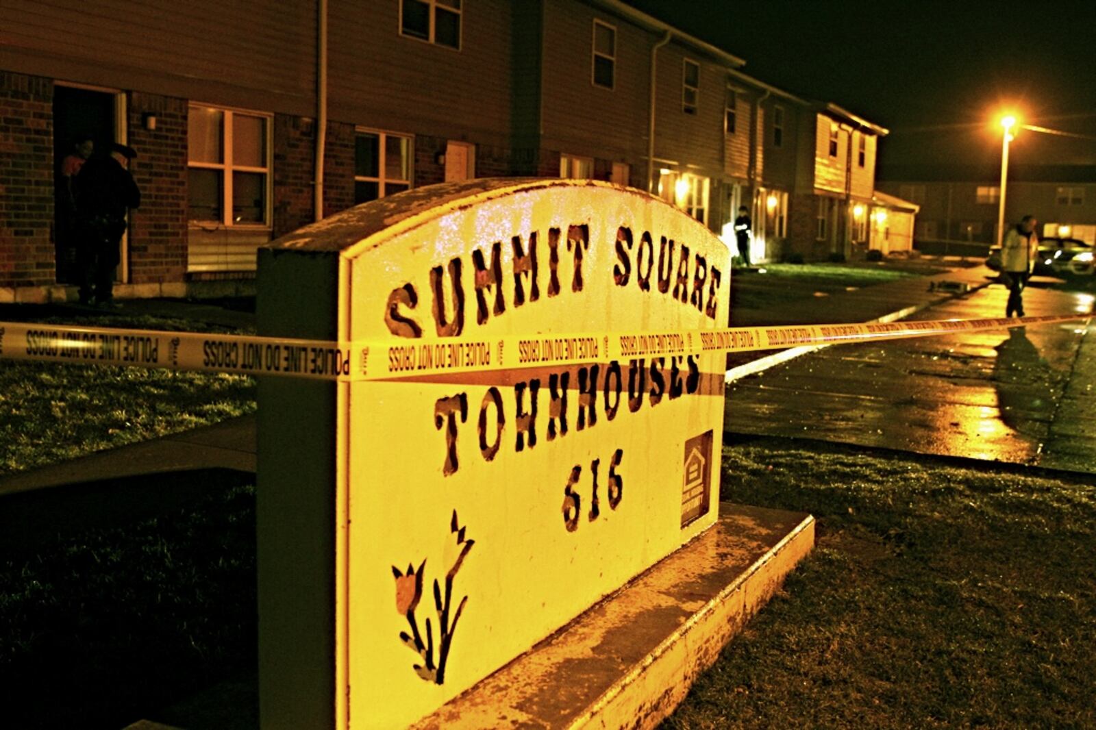 Dayton police were at the Summit Square Townhouse Apartments on Wednesday night, March 9, 2016, investigating a shooting. (Jim Noelker/Staff)