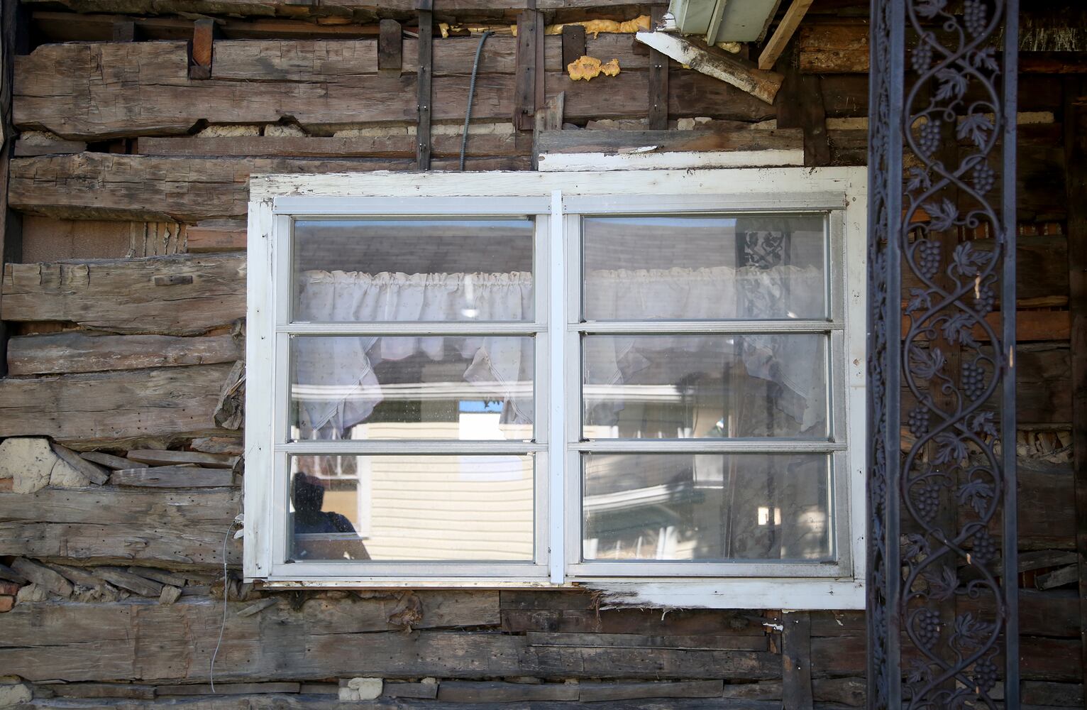 PHOTOS: Log home hidden for decades reveals Stanley gypsy family legend