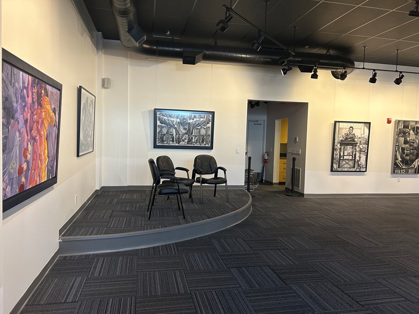 Black Palette Art Gallery