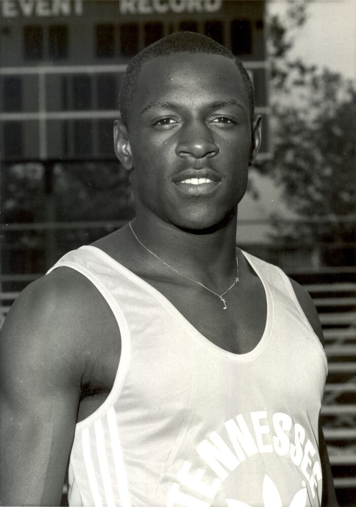 Laron Brown, Roth