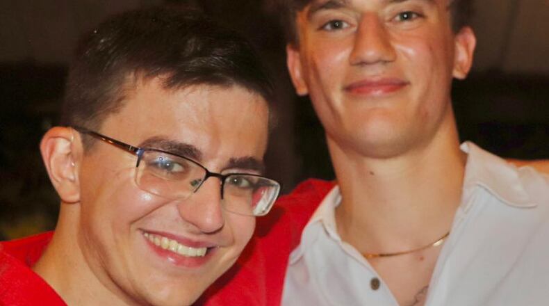 Matthew and Mark, Jr. Cipolla, two brothers with ties to the Dayton area, are seeking living kidney donors after reaching end-stage renal disease caused by Alport Syndrome. CONTRIBUTED