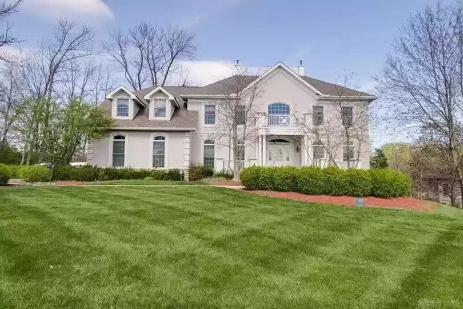 PHOTOS: Luxury home in Meeker Creek has giant living area