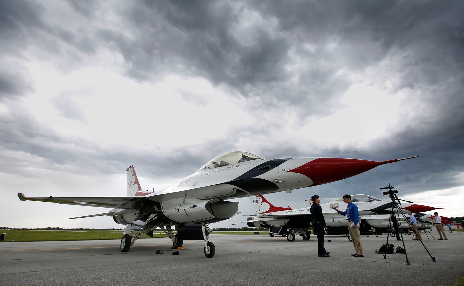 PHOTOS: The Thunderbirds jet team arrives for the Dayton Air Show
