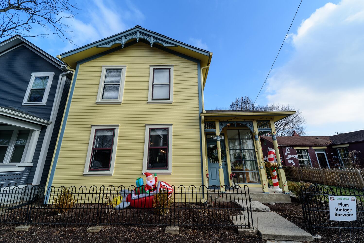 PHOTOS: A Dickens of a Christmas St. Anne’s Hill Holiday Home Tour