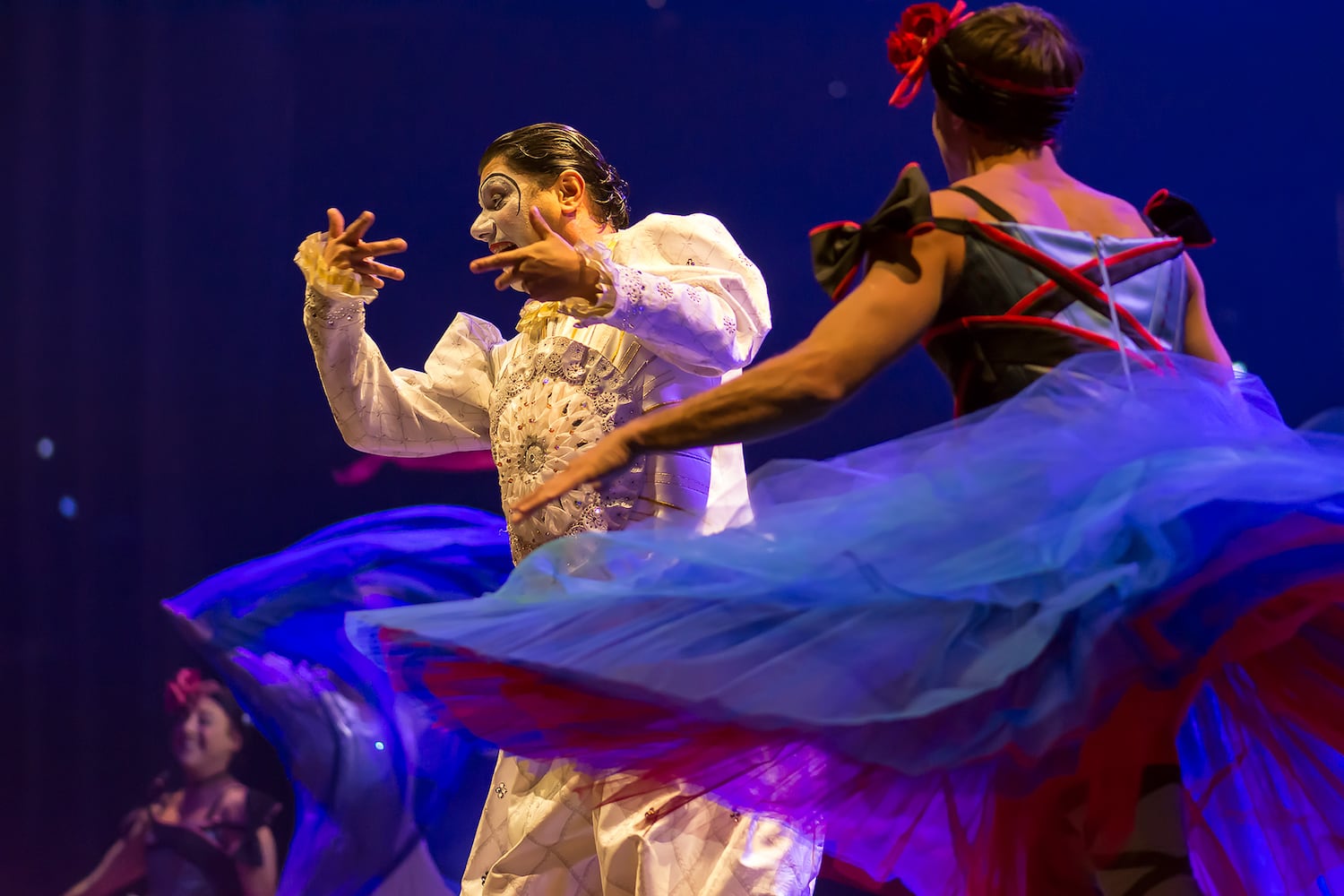 PHOTOS: See these breathtaking acrobats and actors before they make a stop in Dayton next year