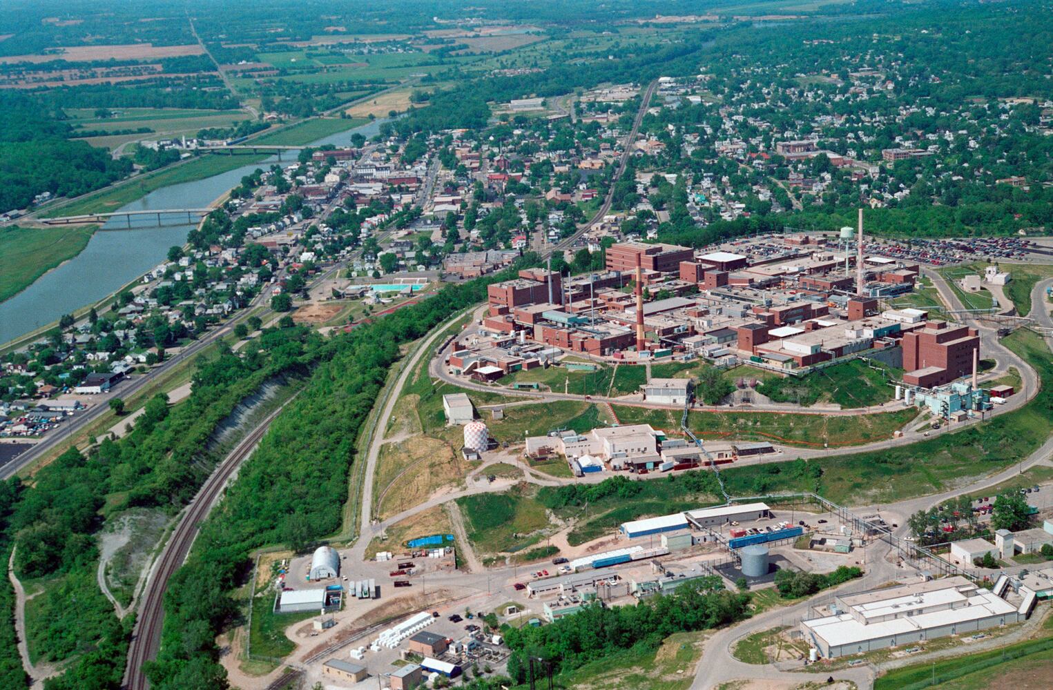 Atomic bomb triggers and radioactive electric generators: Made in Dayton