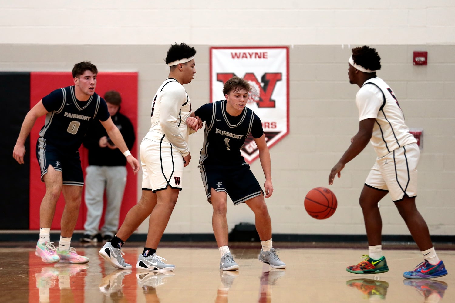 Fairmont Wayne basketball