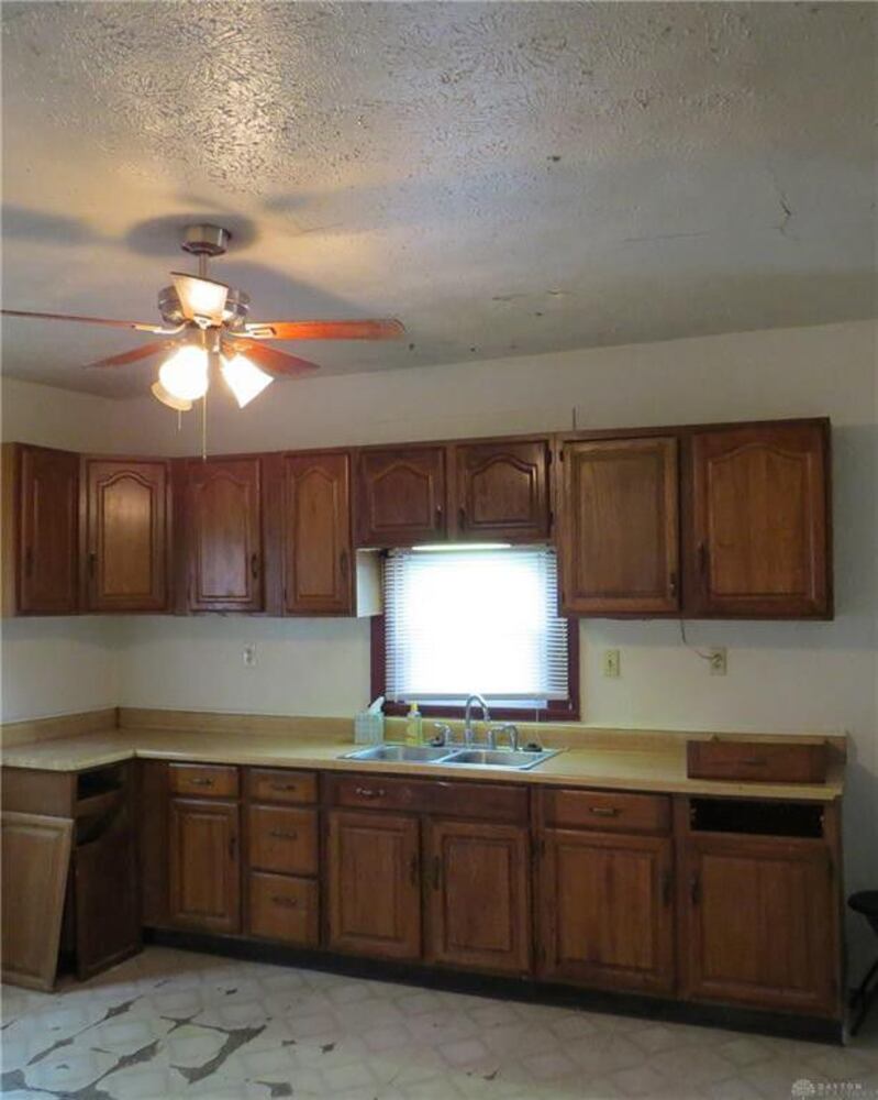 PHOTOS: This 3-bedroom Dayton home is on the market for less than $40K
