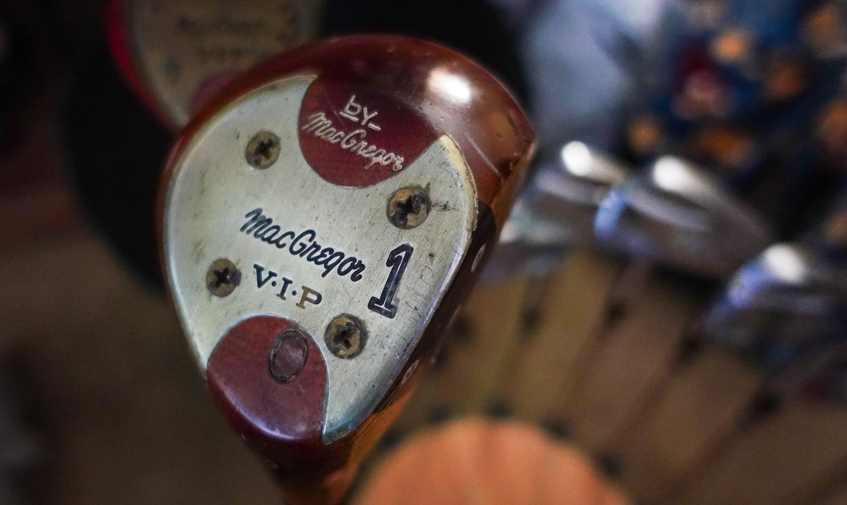 MacGregor golf clubs