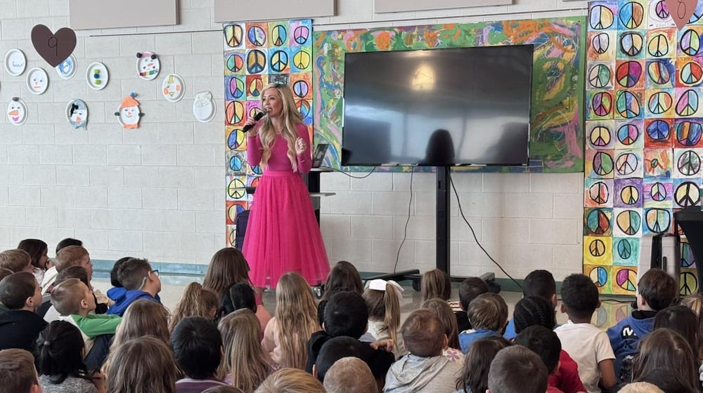 Centerville alumnus and local author Christie Motz, author of Snook in a Book, spent the day recently with Centerville preschool, kindergarten, and first grade students. CONTRIBUTED