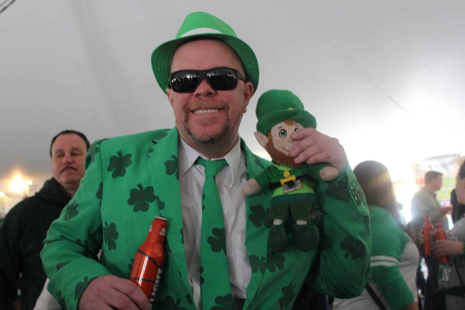 PHOTOS: Evening Shenanigans at Flanagan’s Pub