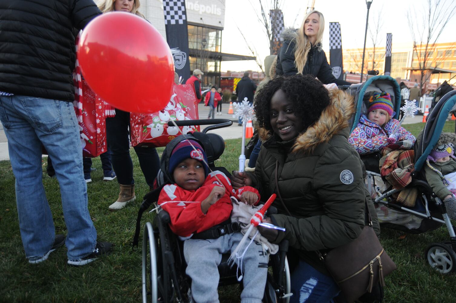 PHOTOS: Budweiser Clydesdales, Santa and more early holiday fun at Austin Landing’s tree lighting