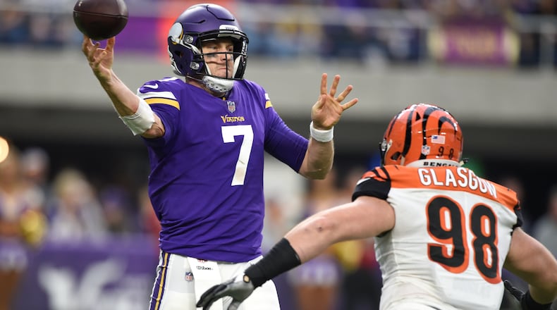 MINNEAPOLIS, MN - DECEMBER 17: Case Keenum #7 of the Minnesota Vikings passes the ball in the first half of the game against the Cincinnati Bengals on December 17, 2017 at U.S. Bank Stadium in Minneapolis, Minnesota. (Photo by Hannah Foslien/Getty Images)