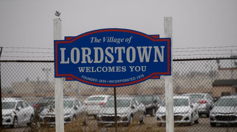 Tesla may want to buy closing GM plants, including one in Ohio, Elon Musk says