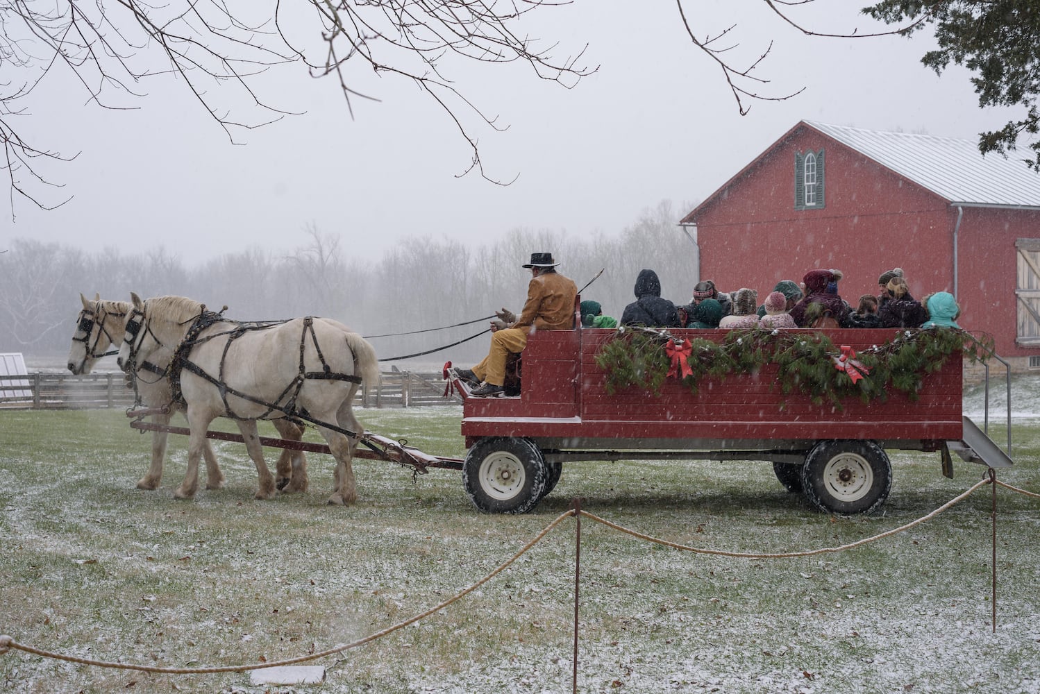 PHOTOS: 2025 Christmas on the Farm at Carriage Hill MetroPark