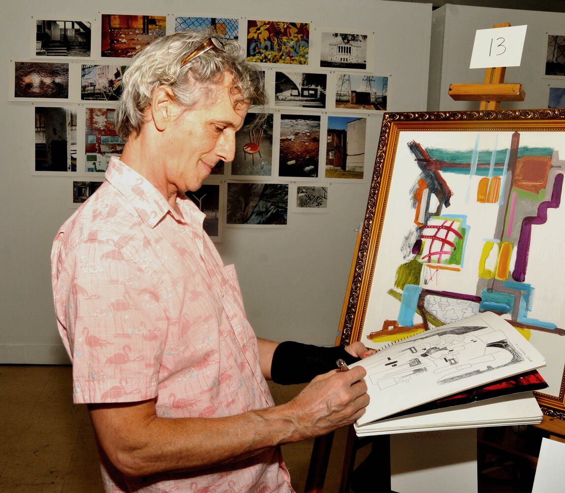 Did we spot you at K12 Gallery and TEJAS's "Art Off 2022"?