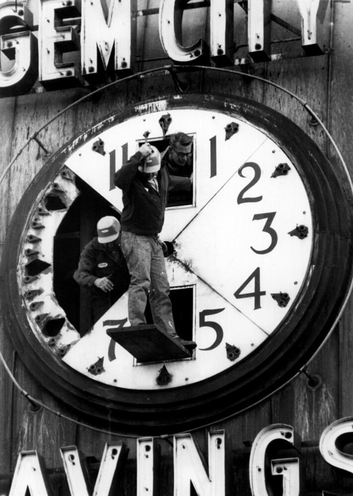 Callahan clock
