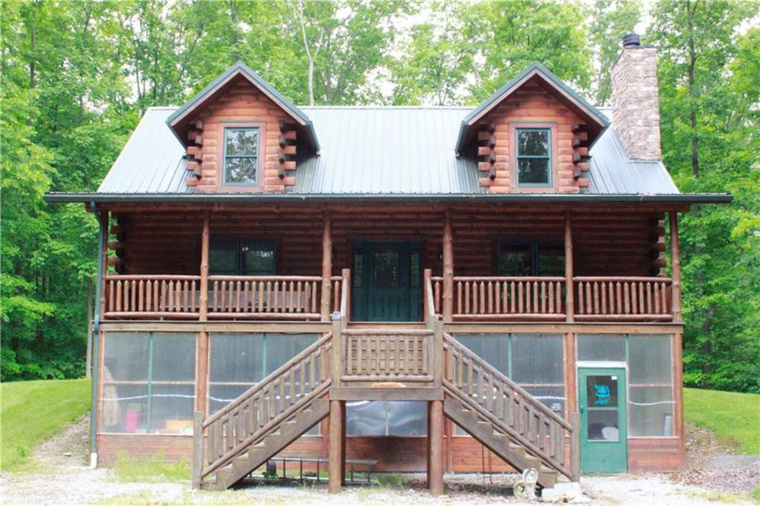 PHOTOS: Cabin home on 45.7 acres on market in Urbana