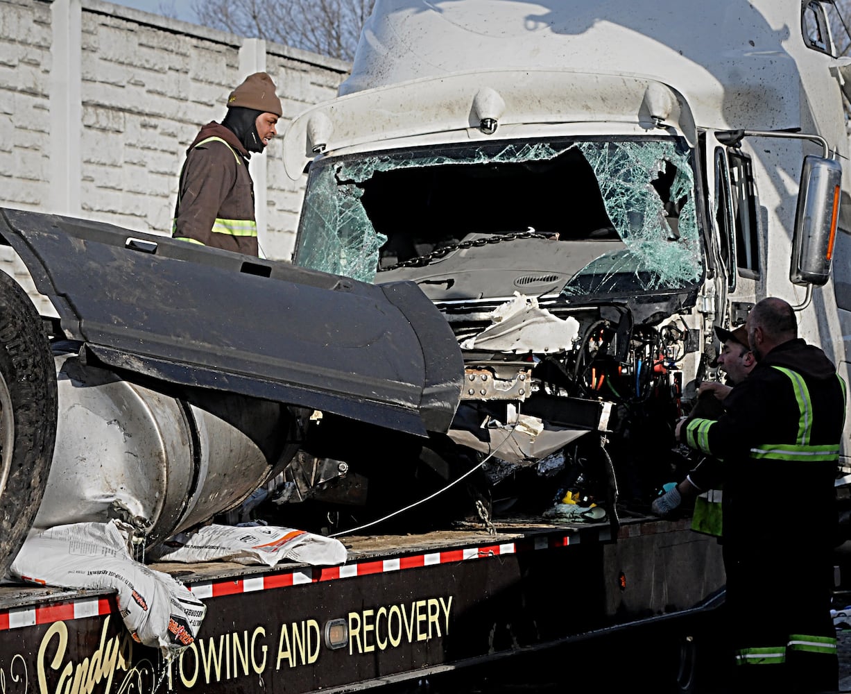 Fatal crash on I-75