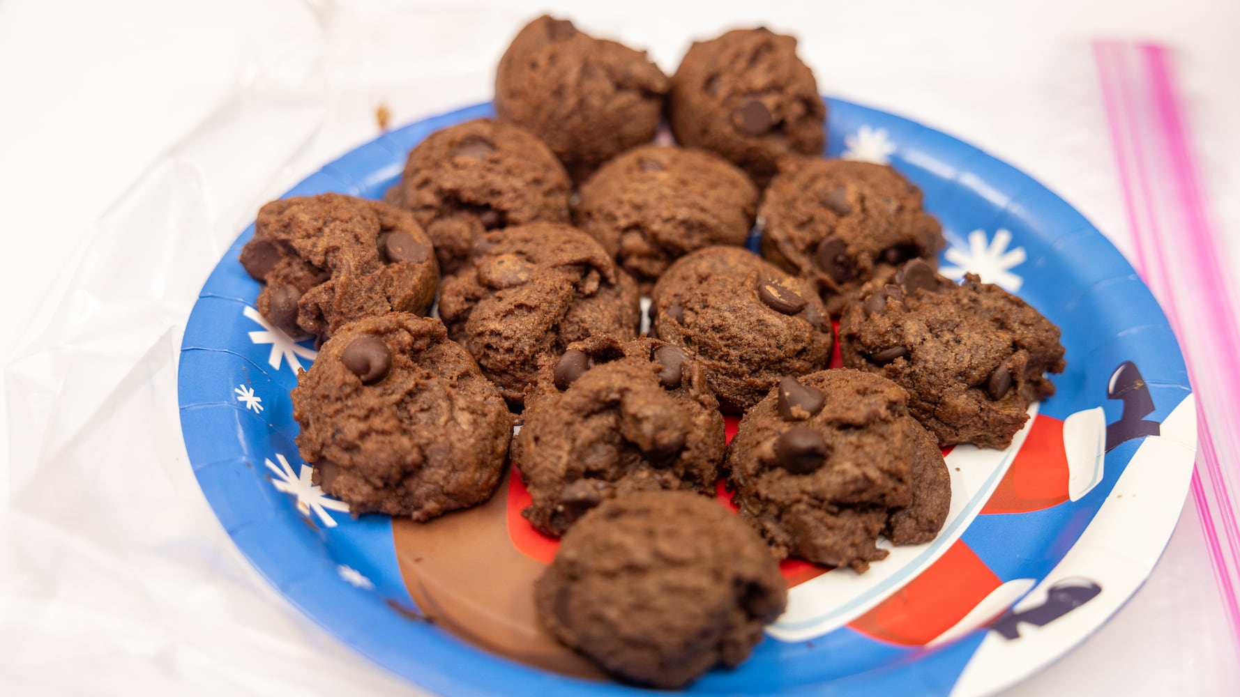 DDN 112425 DDN Holiday Cookie Contest