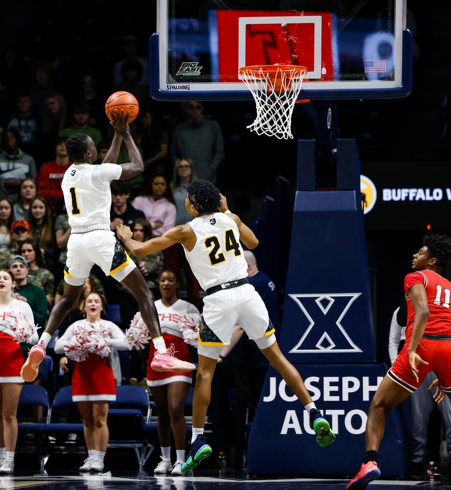 031123 Centerville vs Fairfield basketball