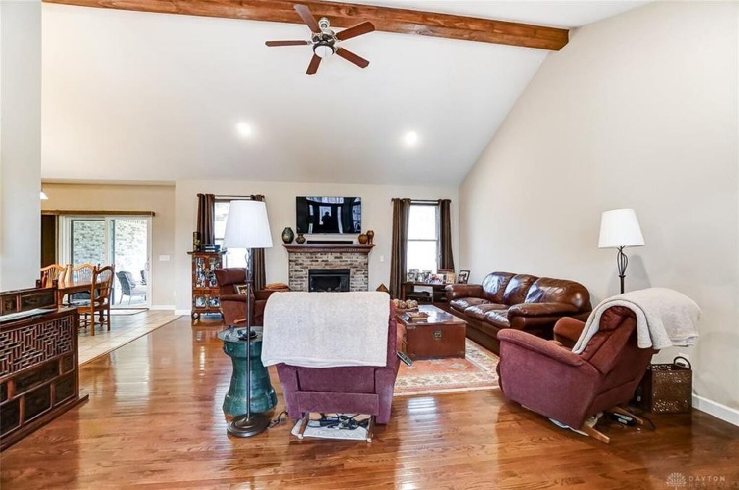 PHOTOS: Centerville-area home has 1.78 acres  nestled among trees