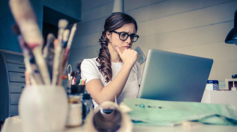 A new Ohio State study shows that good grades may hurt young women searching for a job.