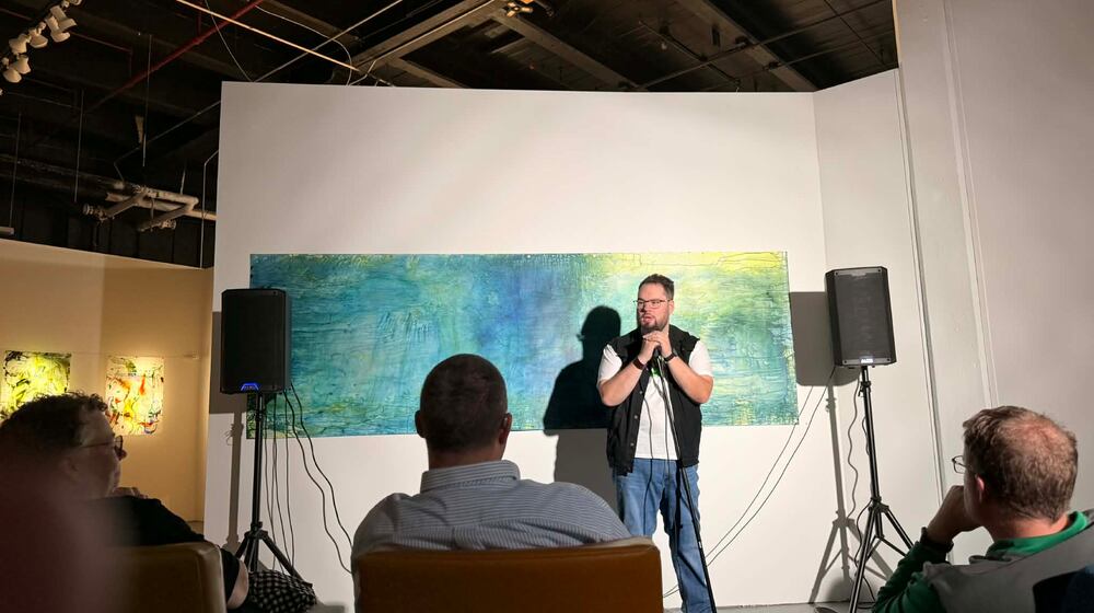 Mike Shea performs at the Dana L. Wiley Gallery inside Front Street. RACHEL NICOLE PETERS/CONTRIBUTED