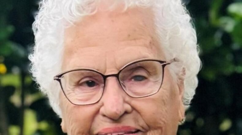 Photo of Helen Plank