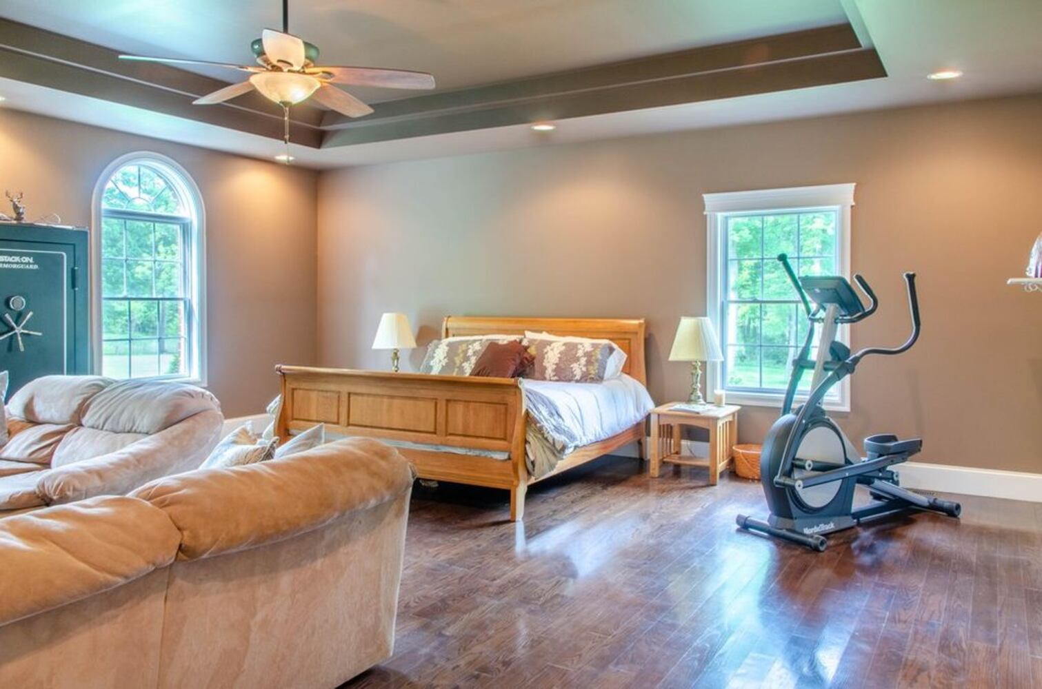 Photos: Luxury home on 30 acres with swimming pool