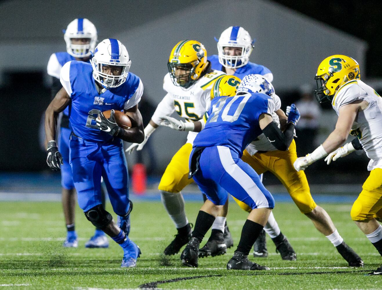 Hamilton Big Blue football beats Sycamore 14-7