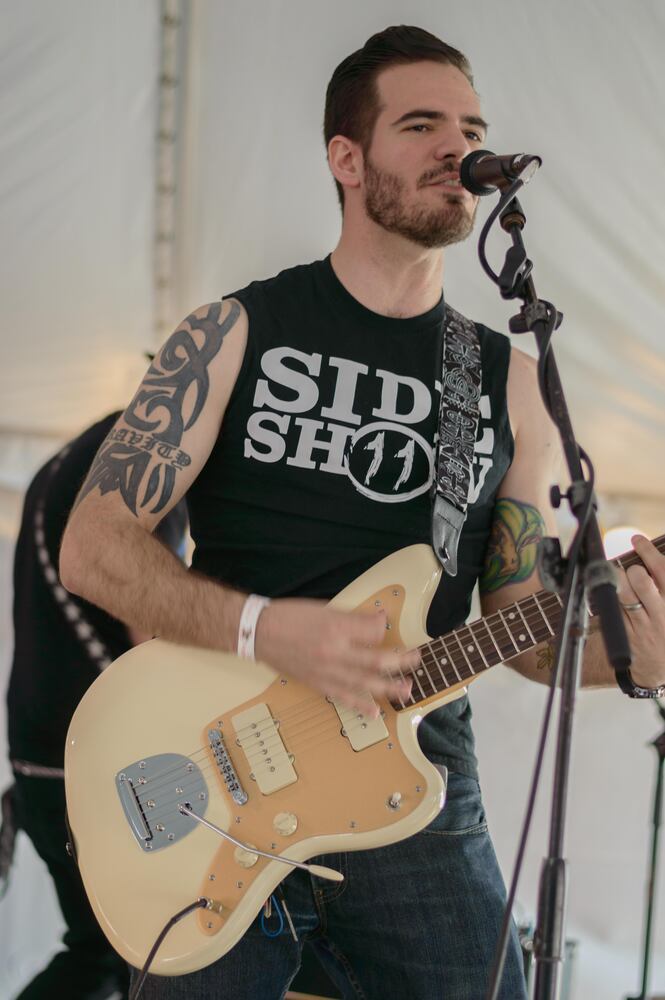 Sideshow 12