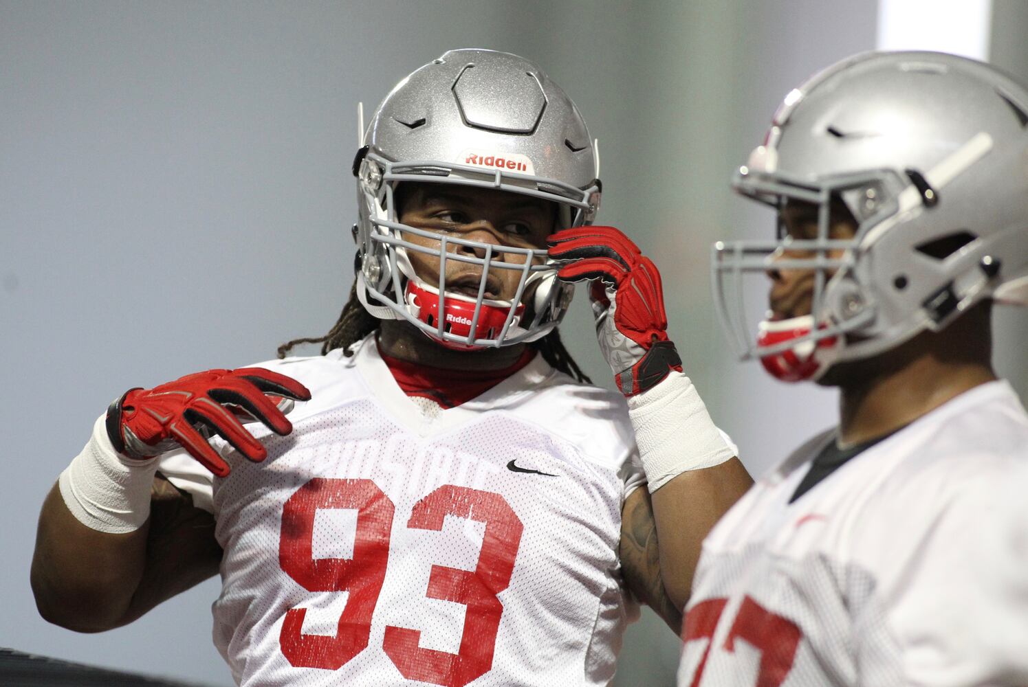 Ohio State Buckeyes begin spring practice