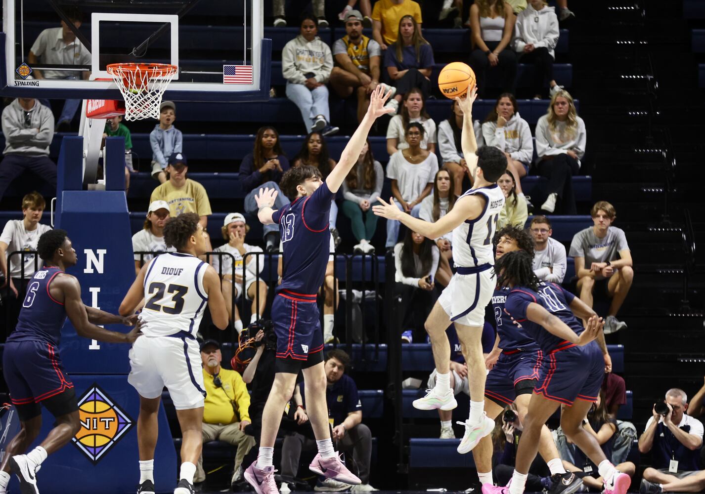Dayton vs. Chattanooga