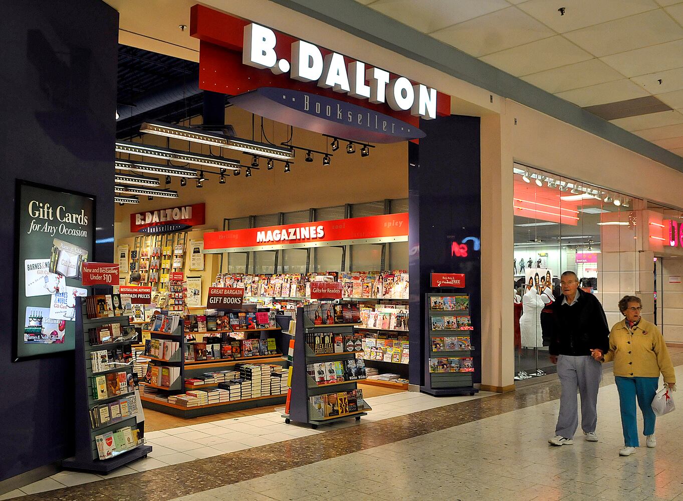 McGinn: Don’t adjust your meds — the mall really is depressing