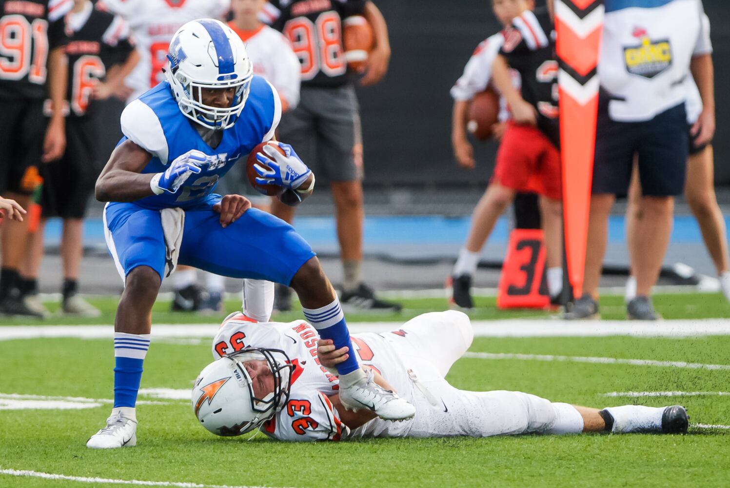 Hamilton Big Blue Football beats Anderson