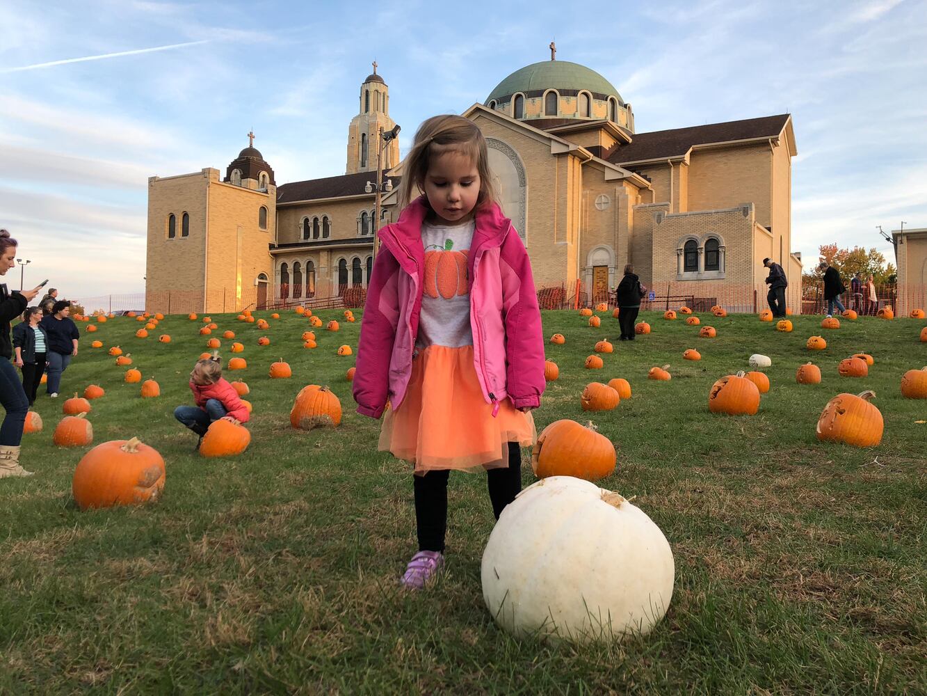 PHOTOS: The Stoddard Avenue Pumpkin Glow LIGHTS Dayton up for Halloween