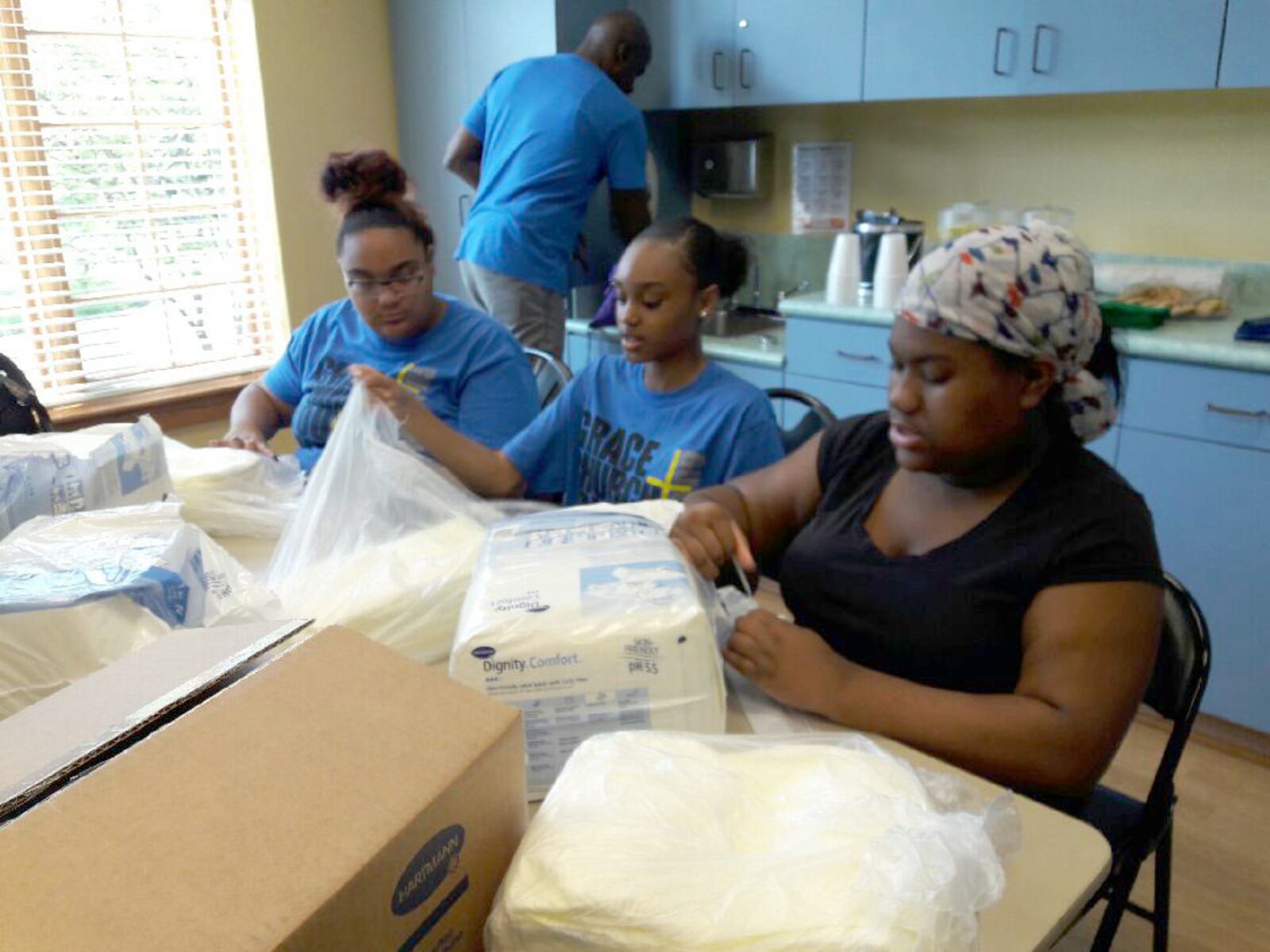 Dayton youth taking part in Grace United Methodist Church’s GU Mission trip to Toledo.