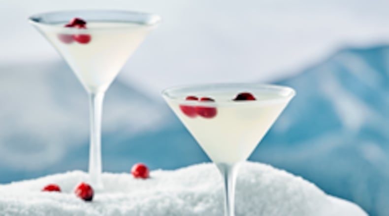 Bonefish Grill is celebrating Christmas in July by bringing back a fan-favorite cocktail this week.